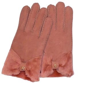 UGG • Latana Pink Shorty Bow Gloves • Size SP • Hand Sewn Shearling Sheepskin
